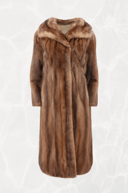 AEM Hurtig Furs Canadian Mink Coat with Embroidered Silk Lining 1960s - 70s