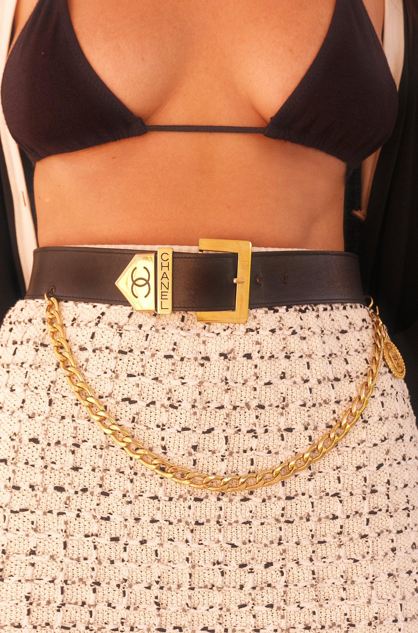 Vintage Drop Chain Leather Belt with Logo Detail