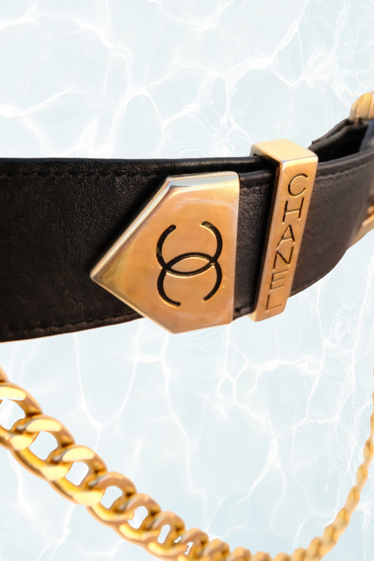 Vintage Drop Chain Leather Belt with Logo Detail