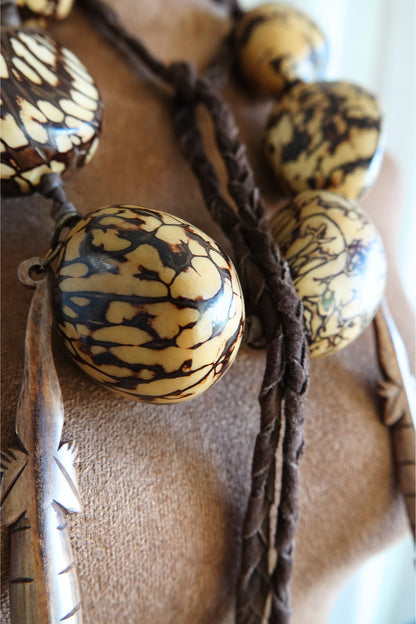 Vintage 1990s Tagua Nut Lariat Necklace with Carved Lizard Pendants