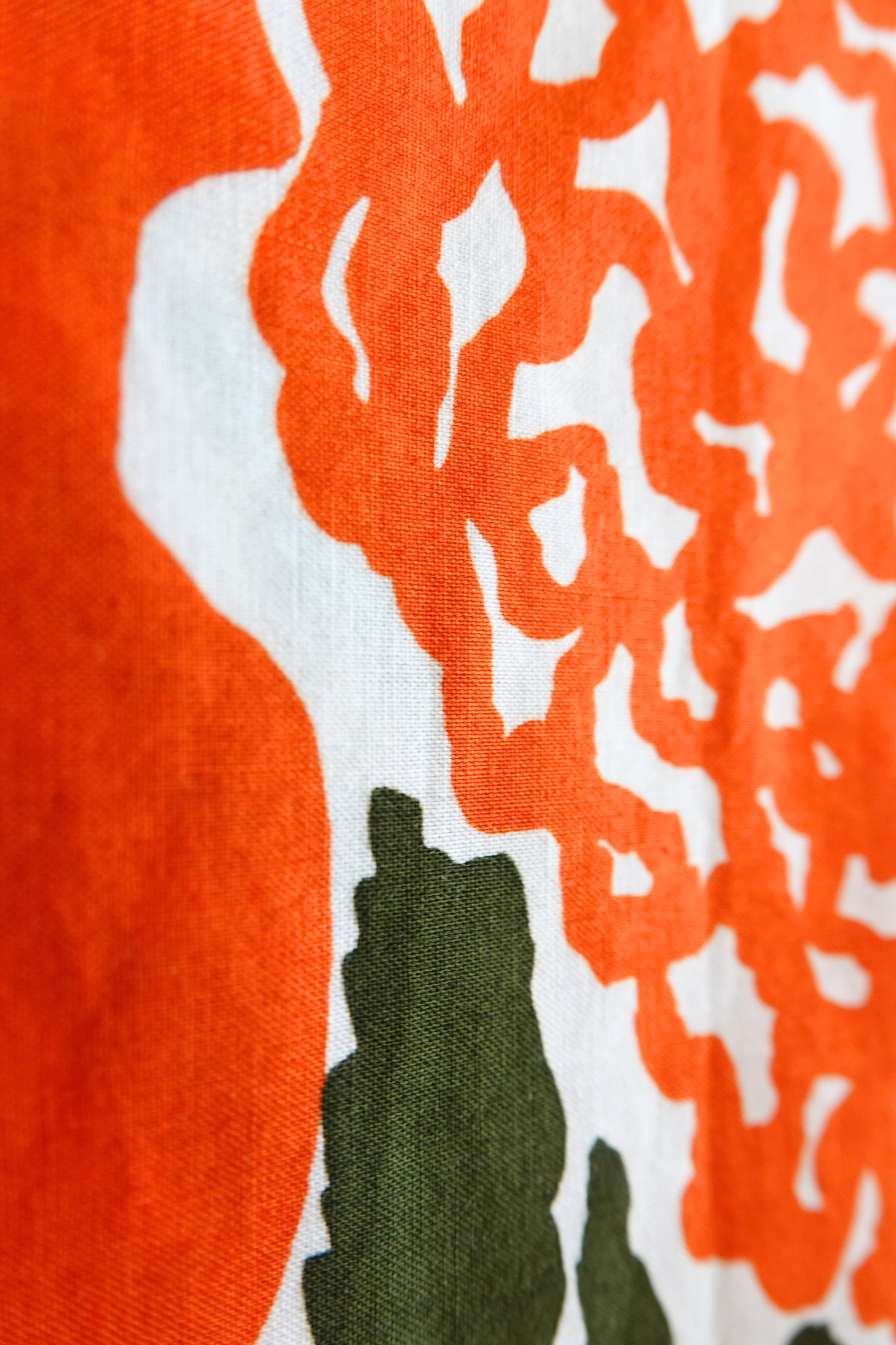 Marimekko 1978 abstract print detail, forest green botanical motif — Disco Palma