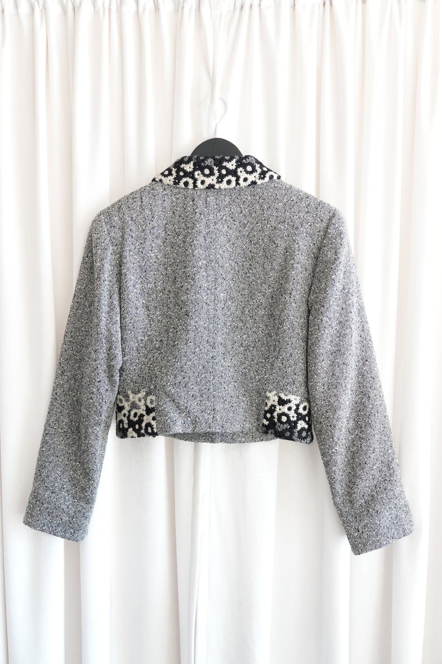 Kenzo Paris gray tweed cropped blazer, on hanger — Disco Palma