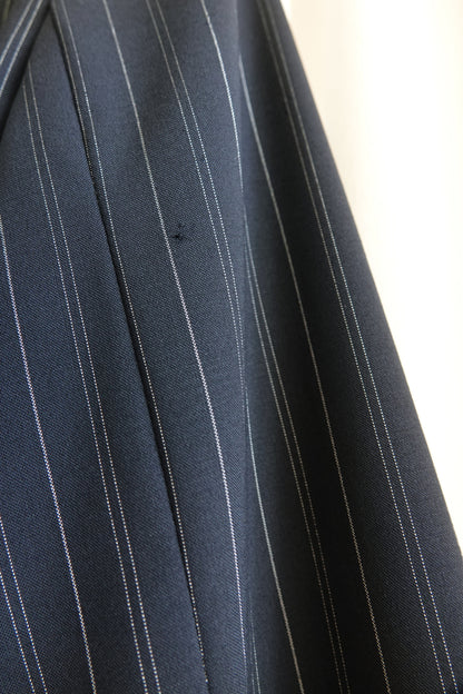 Vintage Armani Collezioni navy pinstripe jacket, fabric and snag detail — Disco Palma
