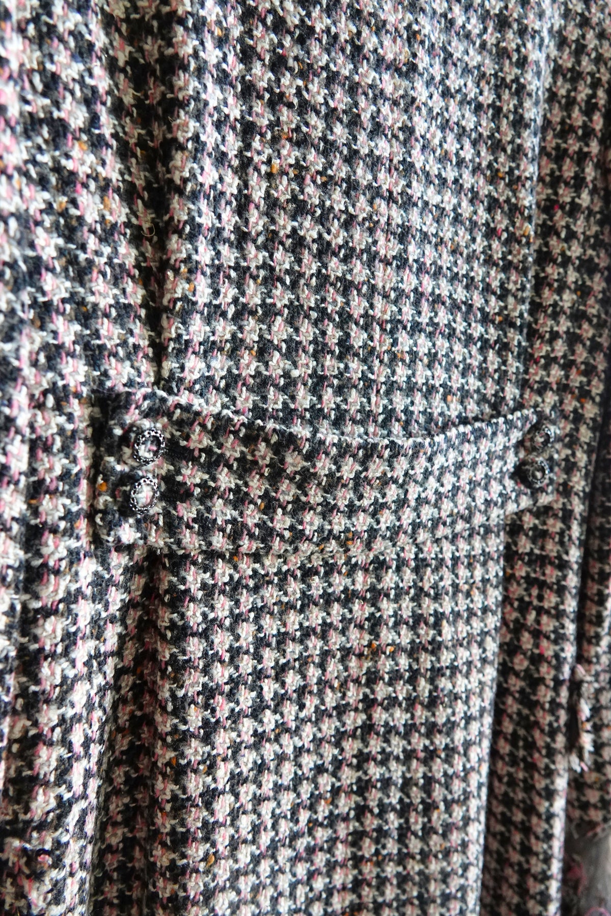 Chanel by Karl Lagerfeld Métiers d'Art Paris-London Fringed Houndstooth Tweed Coat