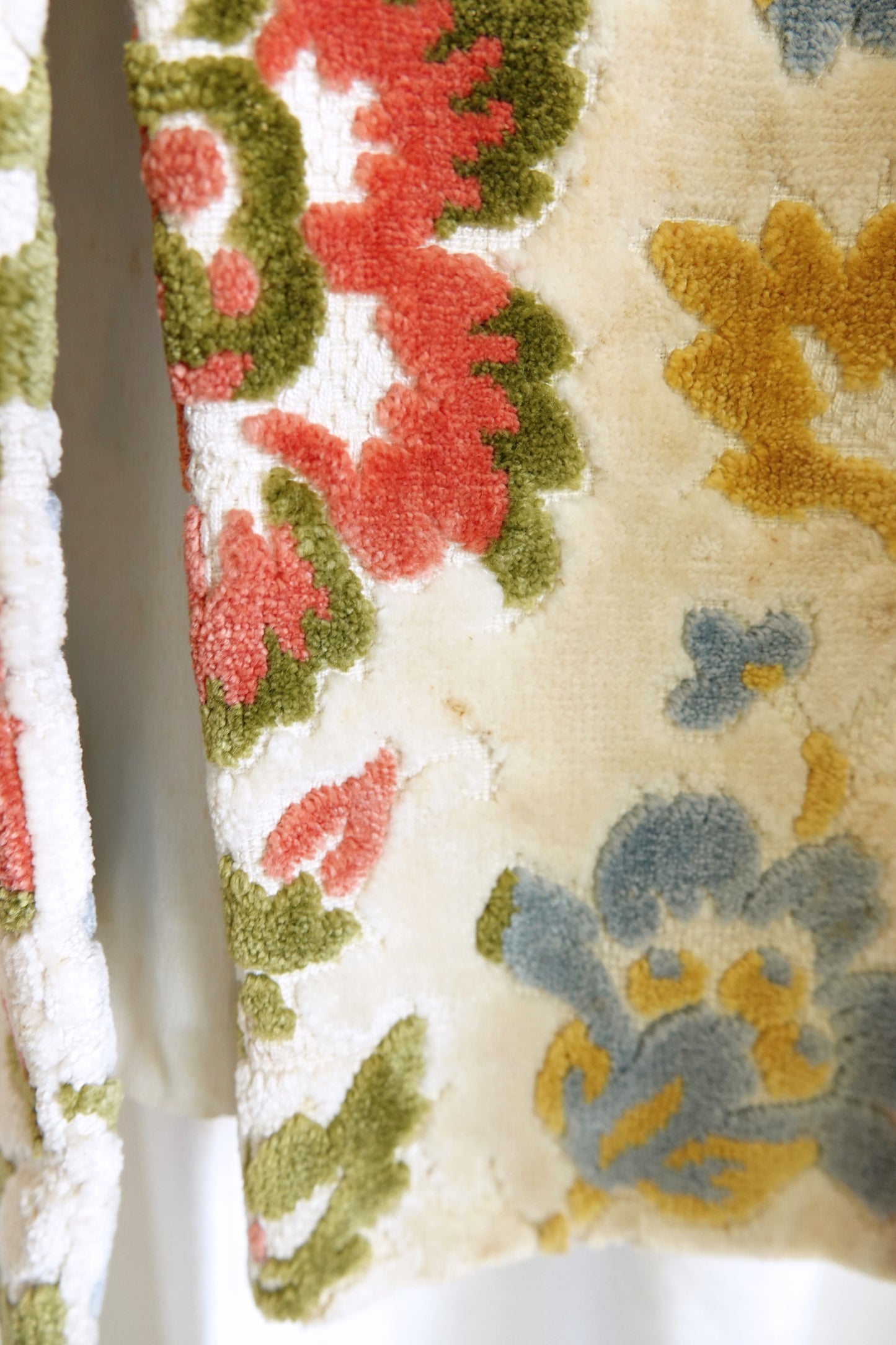 Vintage Late 1960s Floral Chenille Tapestry Coat