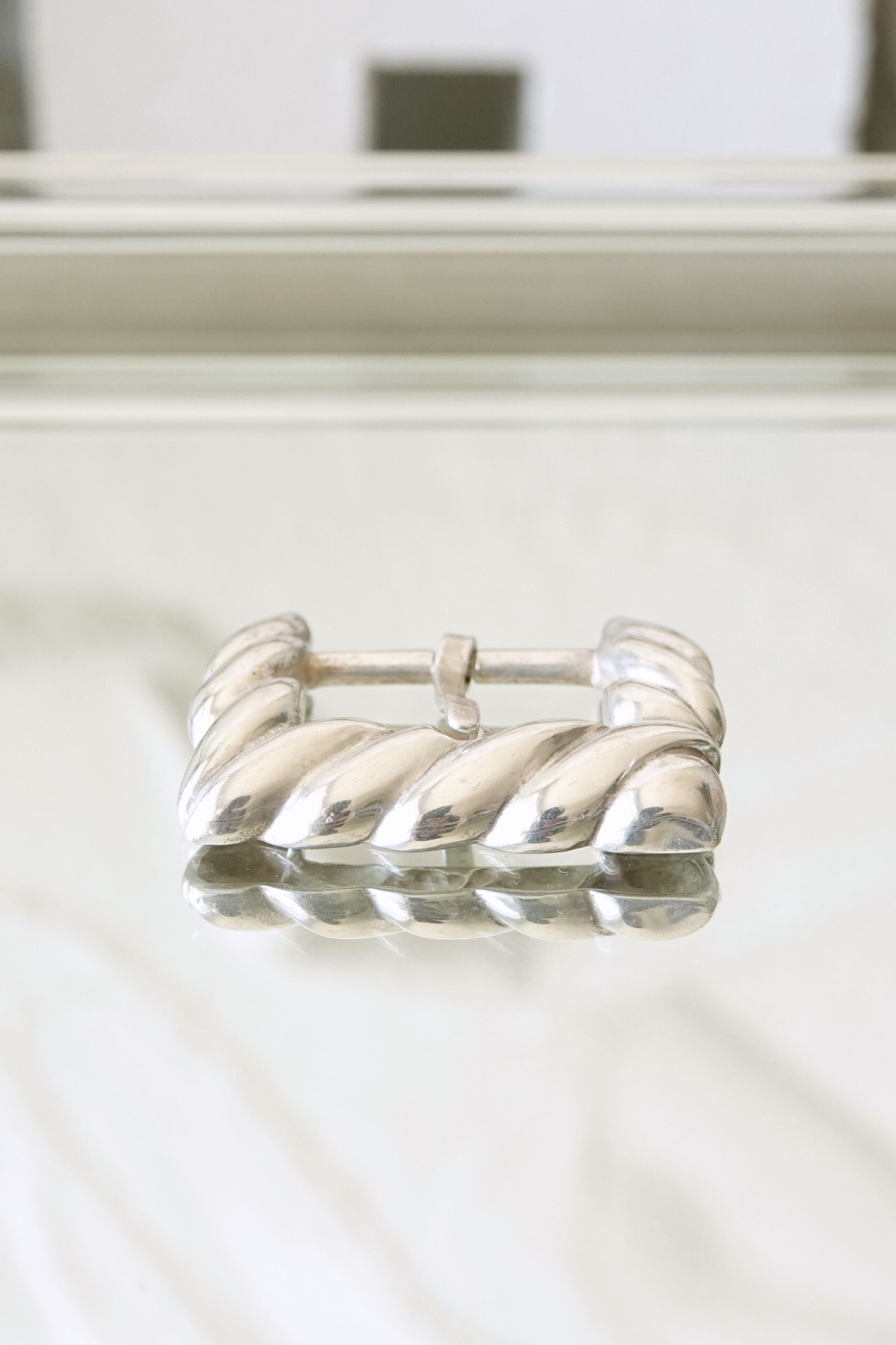 Vintage Tiffany & Co. sterling silver belt buckle with rope motif, 1988 designer accessory