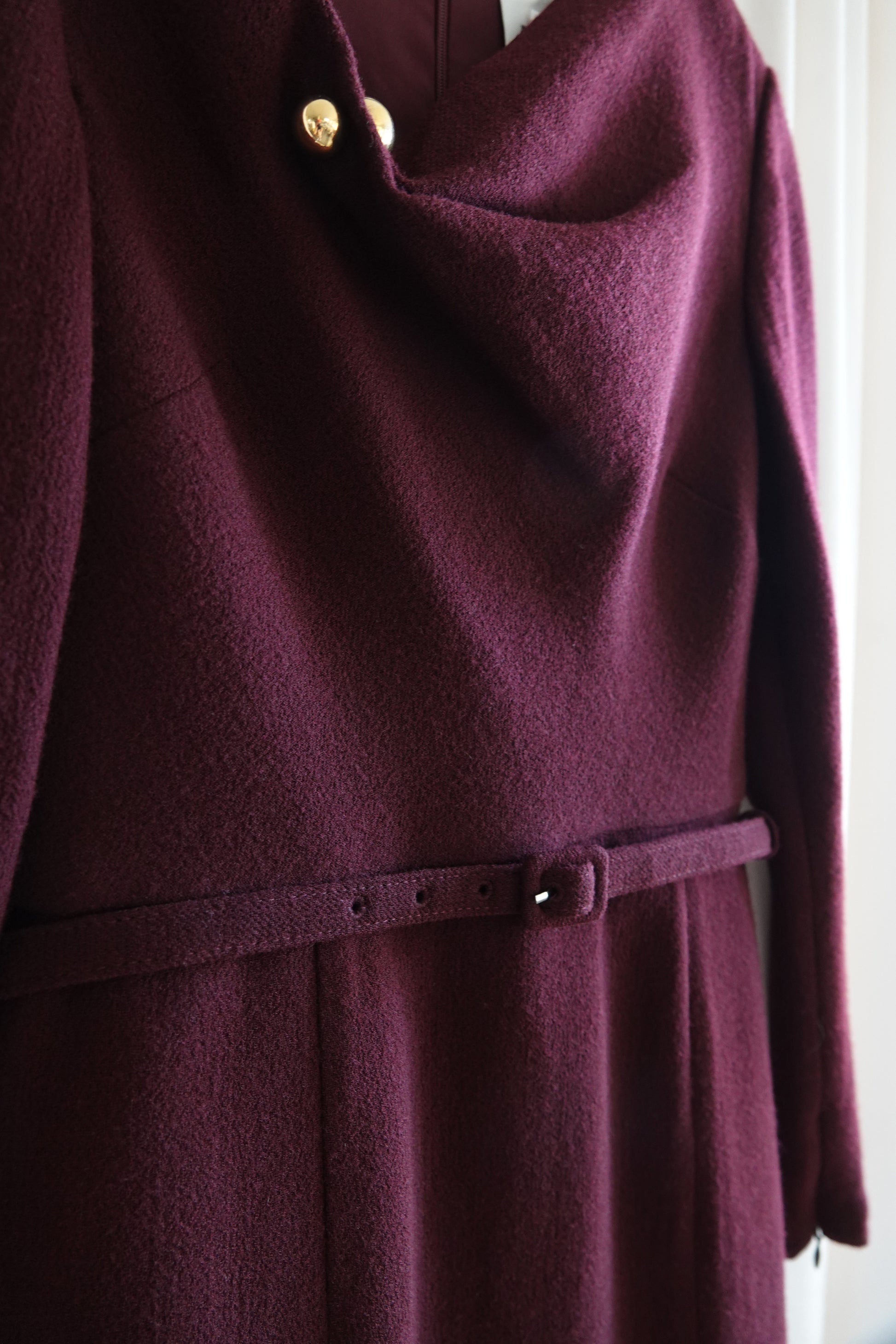 Roland Mouret burgundy pencil dress, on hanger — Disco Palma
