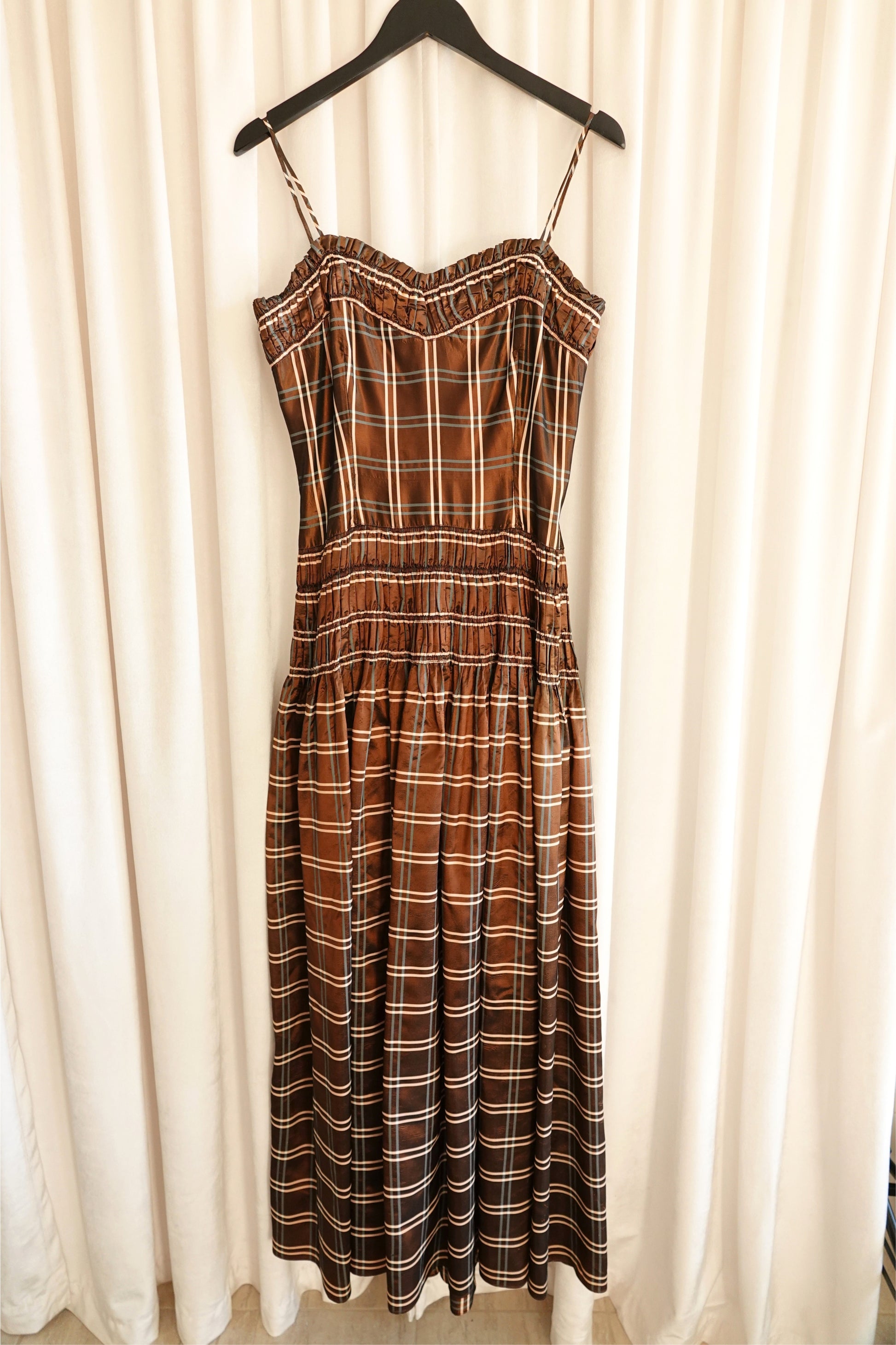 Party Lines by Domb 1940s brown plaid taffeta gown, hem condition detail — Disco Palma