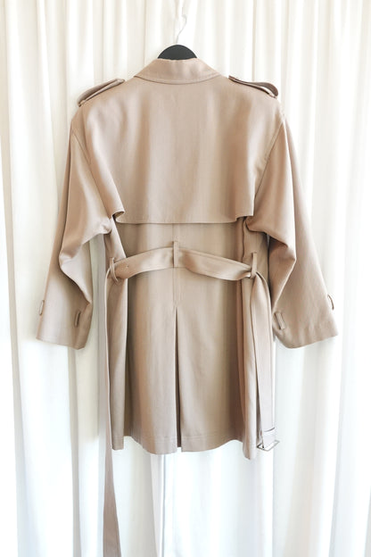 Vintage 1980s–90s Beige Wool Belted Cape Back Short Trench Coat