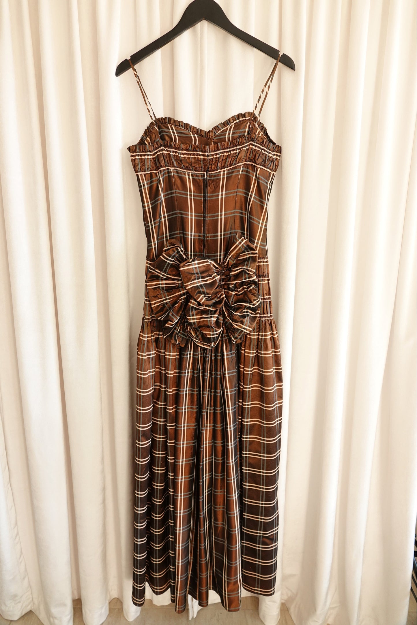 Party Lines by Domb 1940s brown plaid taffeta gown, label and interior construction — Disco Palma