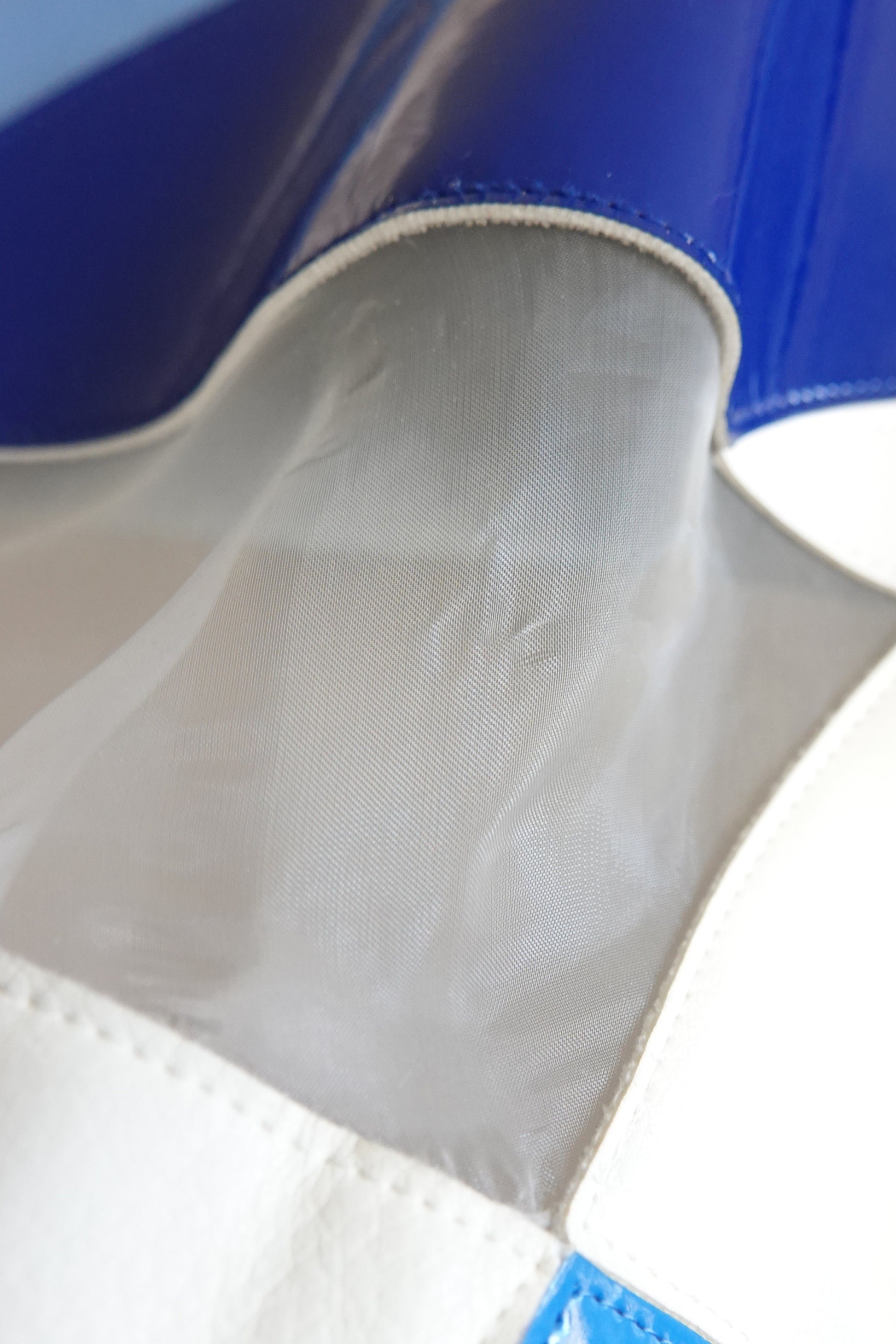 Junya Watanabe COMME des GARÇONS SS2015 panel top, PVC panel interior detail — Disco Palma