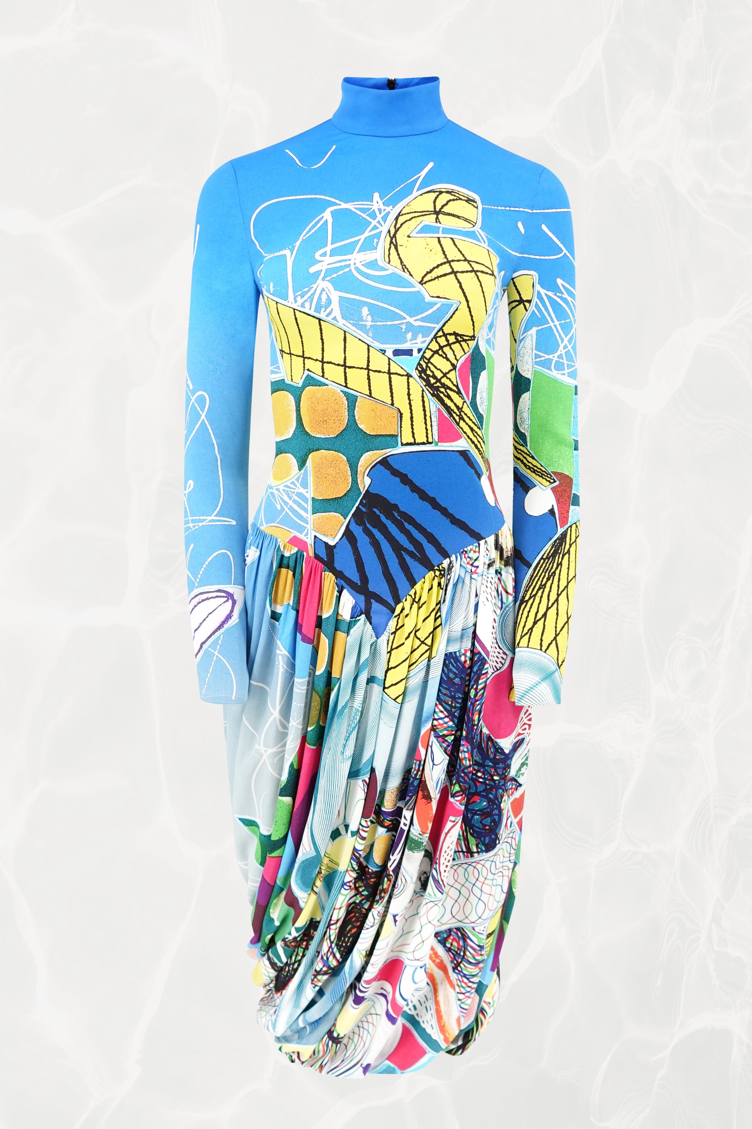 Stella McCartney x Frank Stella Fall 2022 Runway… | Disco Palma