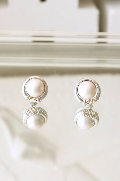 Vintage Mixed Metal Silver & Gold Mabe Pearl Clip Earrings 90s