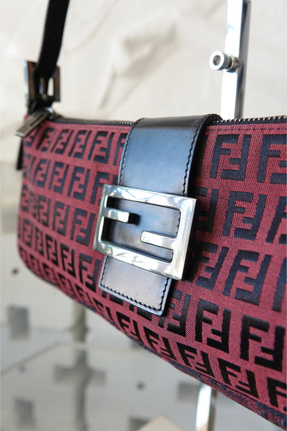 Fendi Zucchino FF monogram baguette, FF buckle detail on raspberry canvas — Disco Palma
