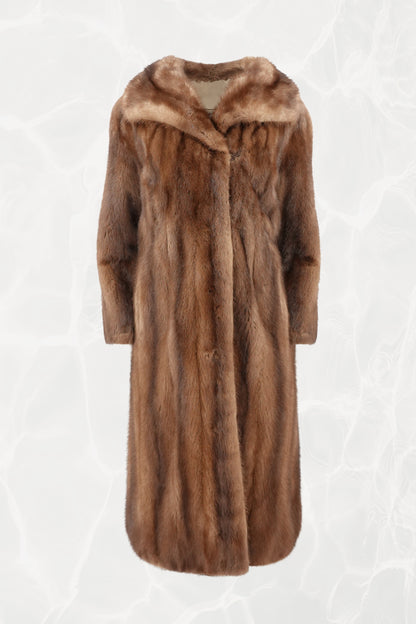 AEM Hurtig Furs  Canadian Mink Coat with Embroidered Silk Lining 1960s - 70s
