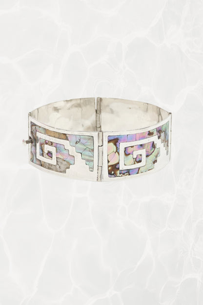 Mexican 925 sterling silver Greek key abalone bracelet, open front view