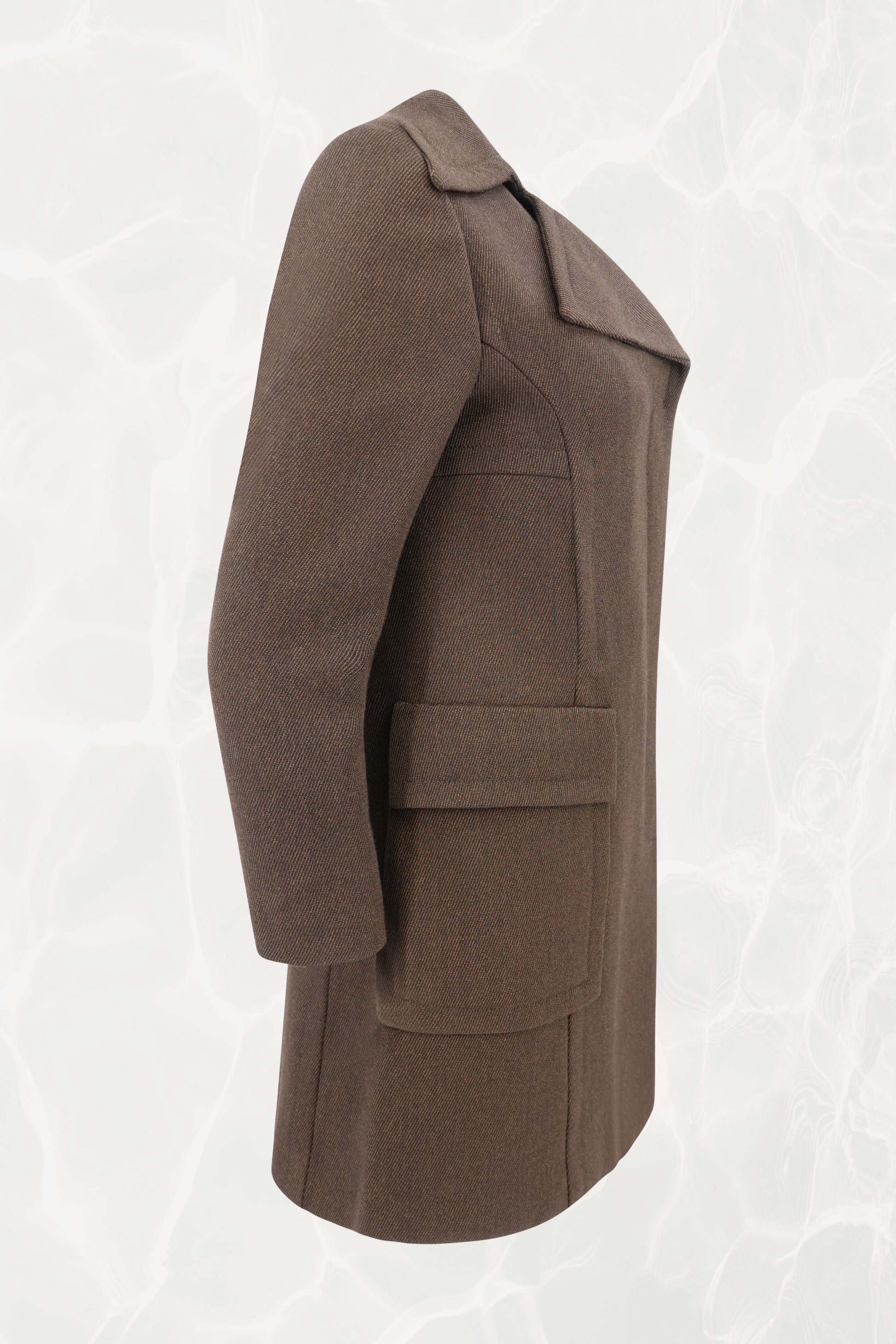 Tom Ford for Gucci FW1996 coat, back view with Gucci G hardware and chevron seaming — Disco Palma