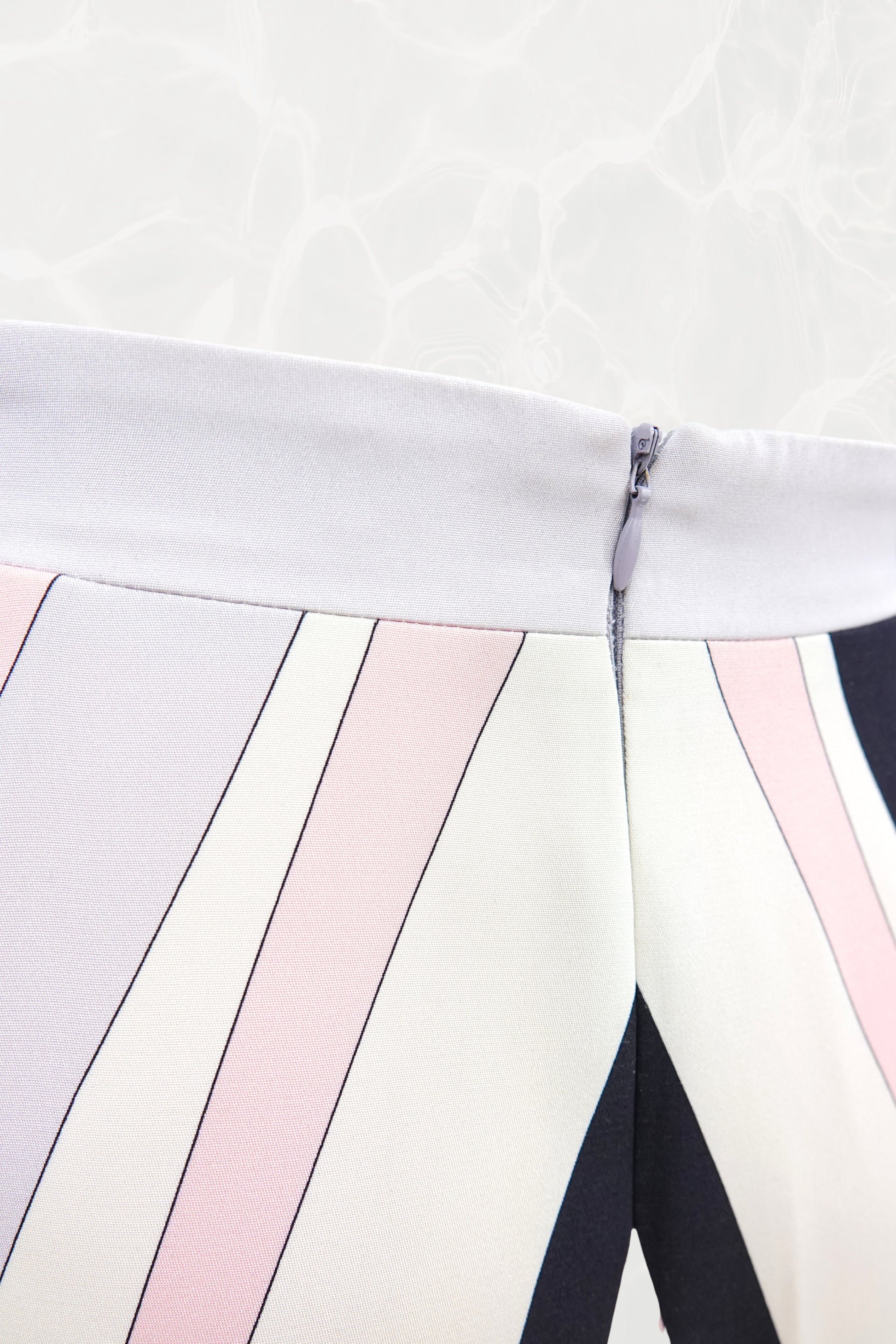 Structured Ruffle Printed Silk Mini Skirt
