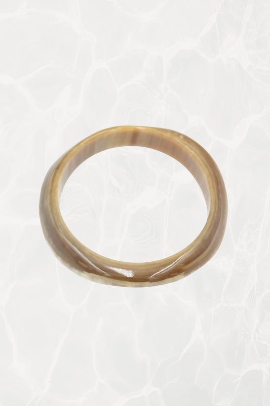 Natural horn bangle — side angle