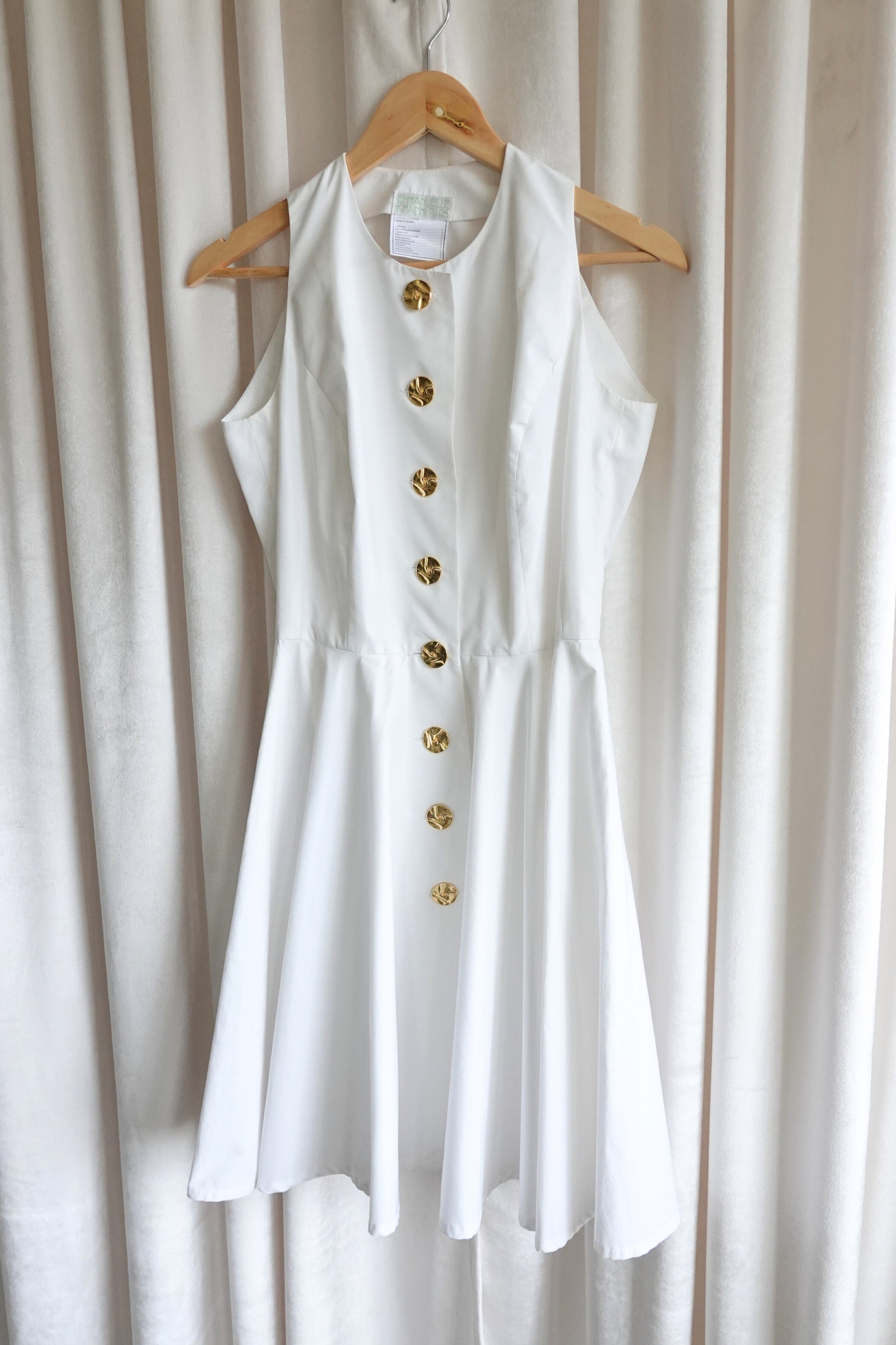 1990's White Poplin Sleeveless Gold Button-Front Flare Dress
