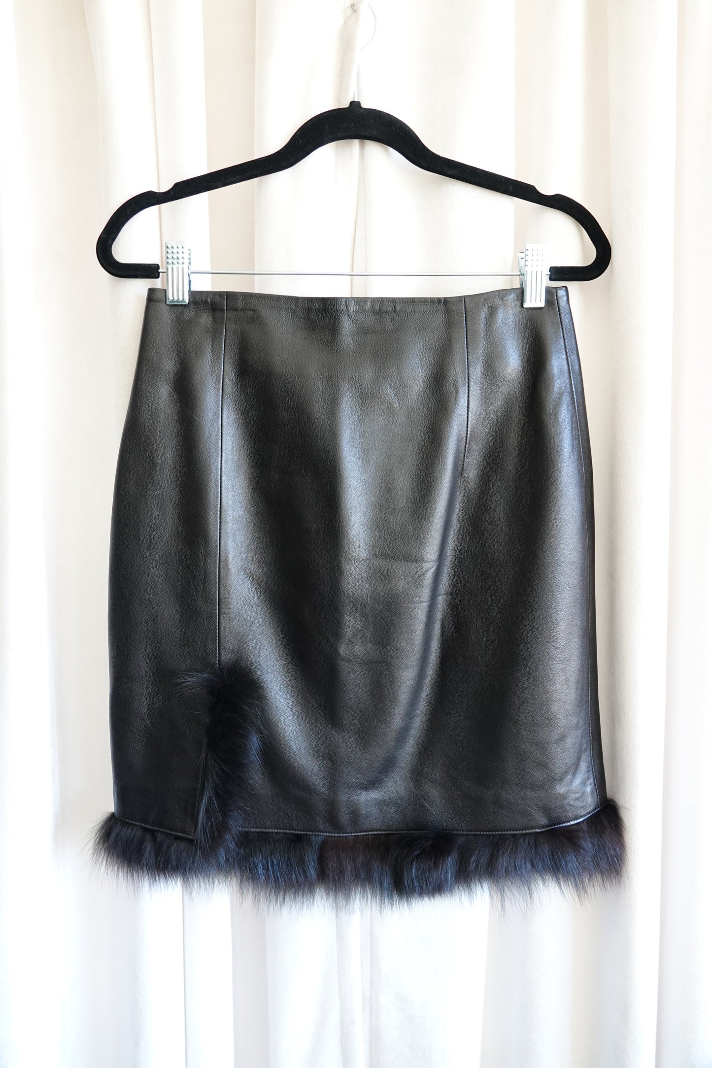 Vintage Black Lamb Leather Pencil Skirt with Fox Fur Trim
