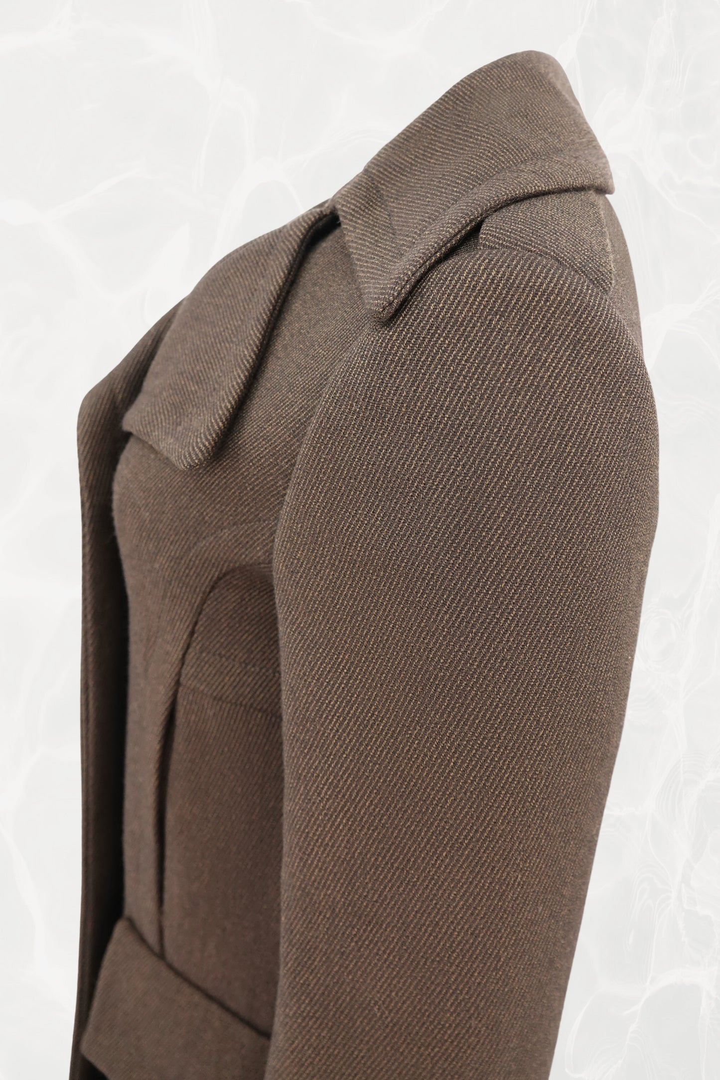 Tom Ford for Gucci FW1996 coat, shoulder and sleeve head detail — Disco Palma