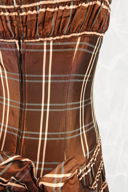 Party Lines by Domb 1940s brown plaid taffeta gown, detail of sweetheart bodice — Disco Palma