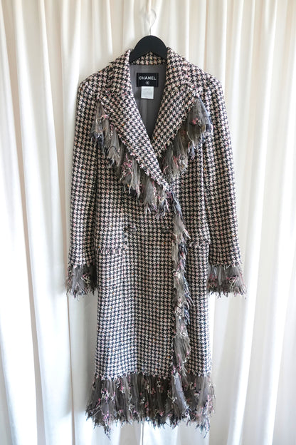 Chanel by Karl Lagerfeld Métiers d'Art Paris-London Fringed Houndstooth Tweed Coat