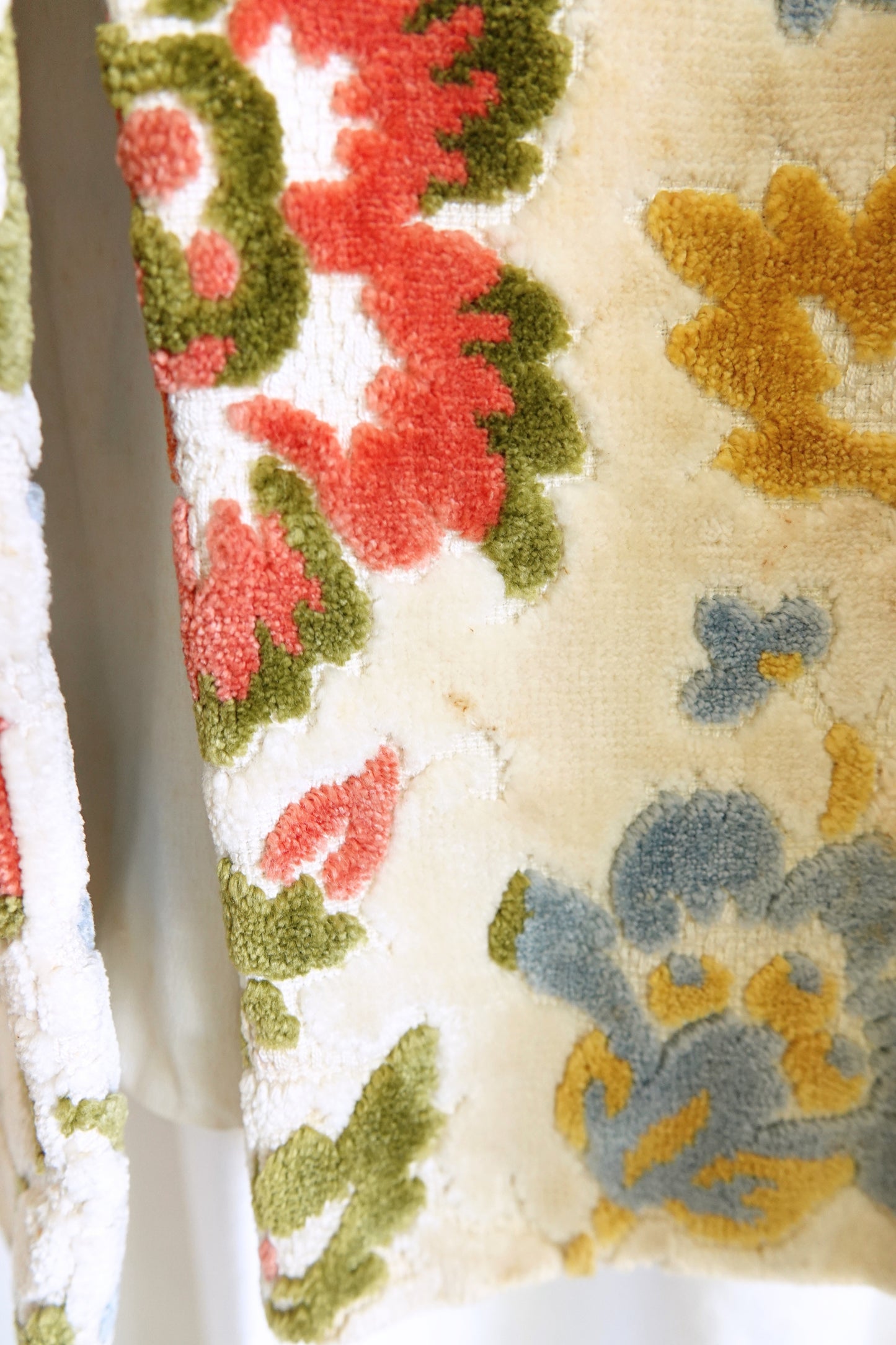 Vintage Late 1960s Floral Chenille Tapestry Coat