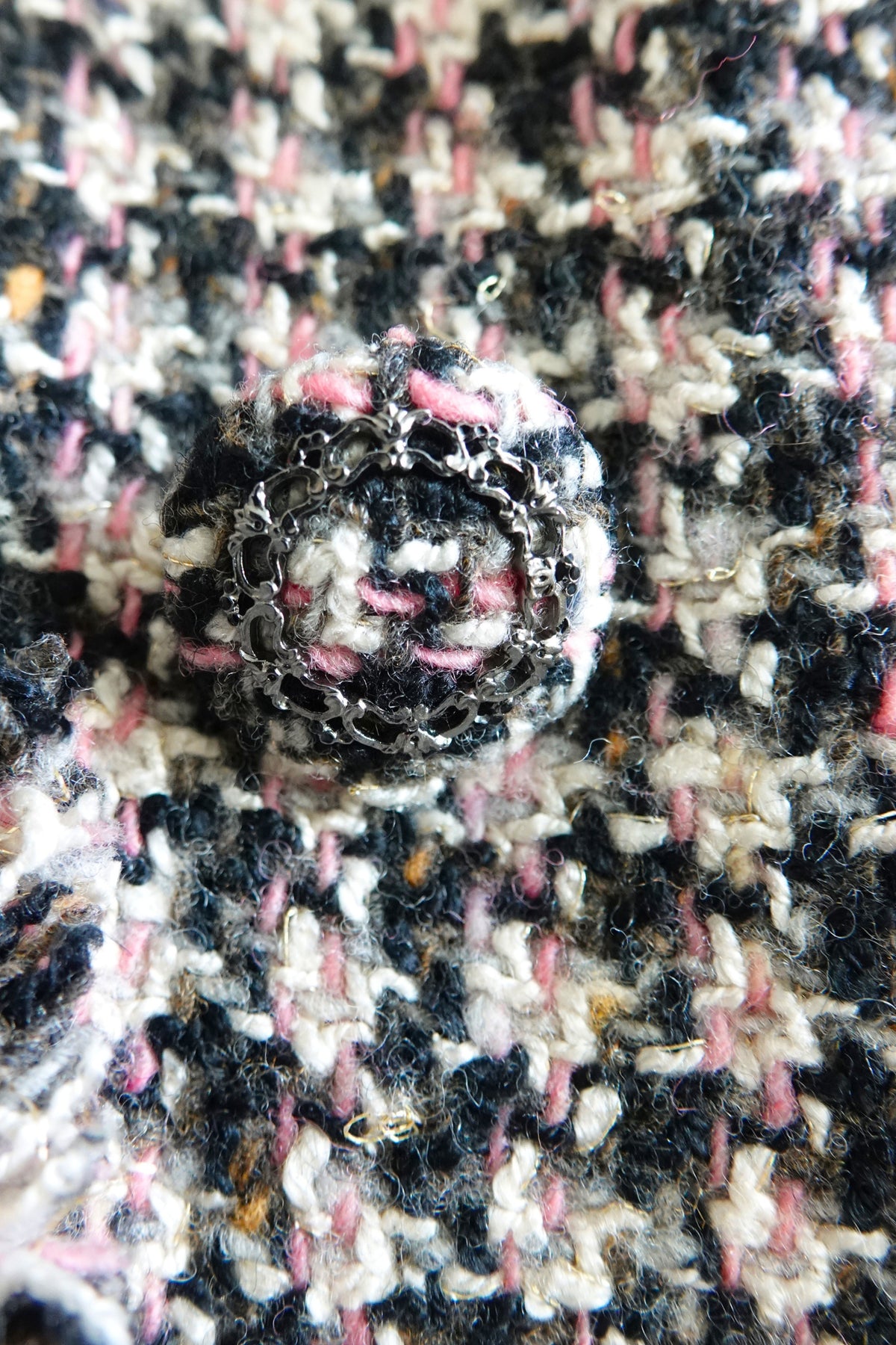 Chanel by Karl Lagerfeld Métiers d'Art Paris-London Fringed Houndstooth Tweed Coat