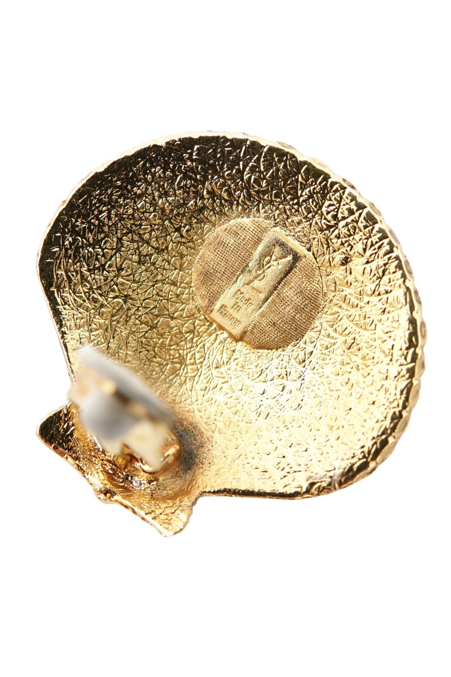 Vintage 1980s Gold-Tone Scallop Shell Clip-On Earrings