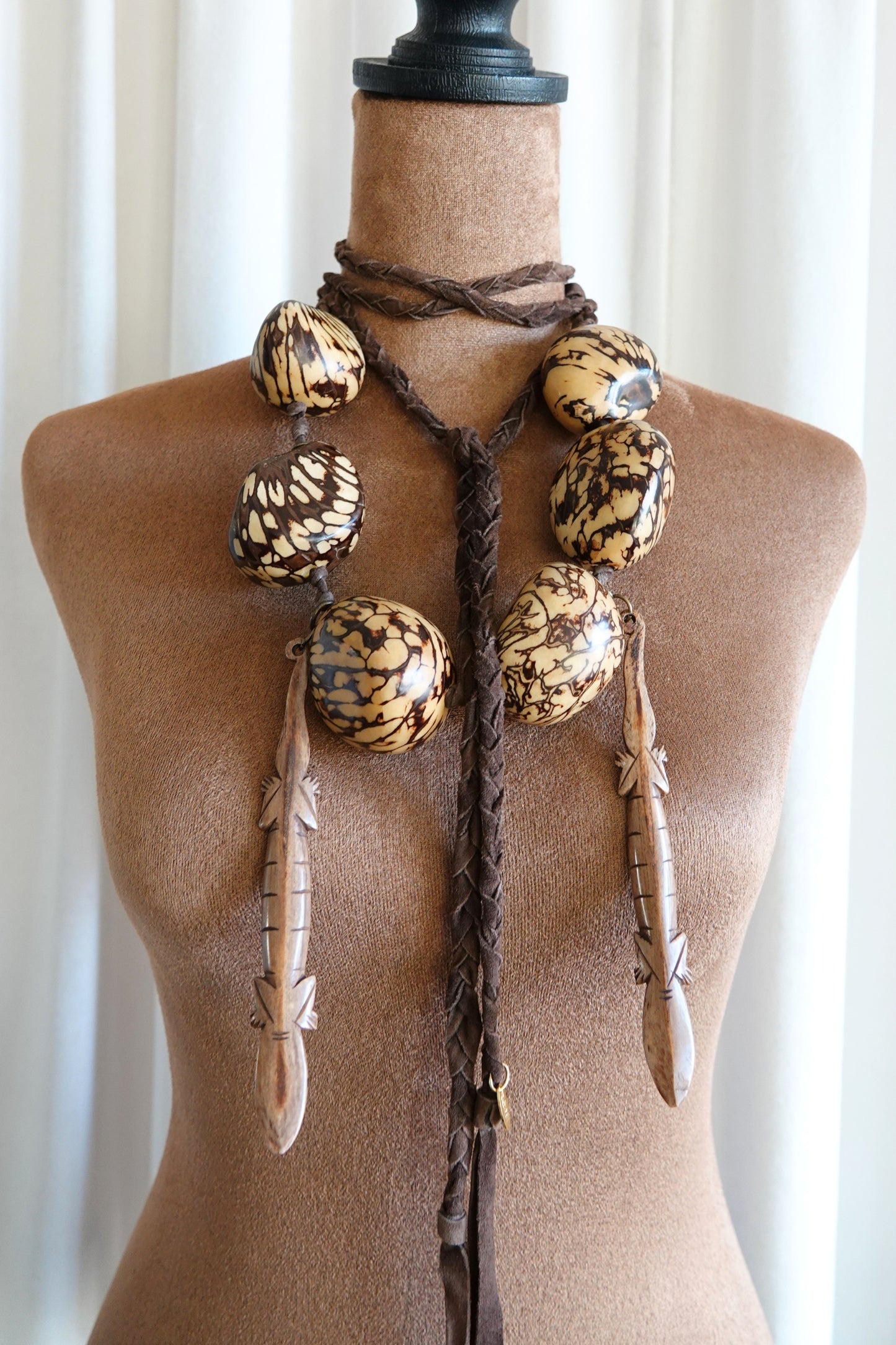 Vintage 1990s Tagua Nut Lariat Necklace with Carved Lizard Pendants