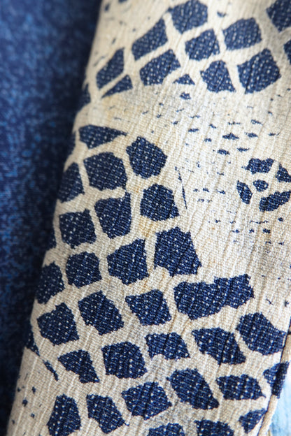 Vintage Late 1980s "World Wide Design" Novelty Print Crepe Blazer