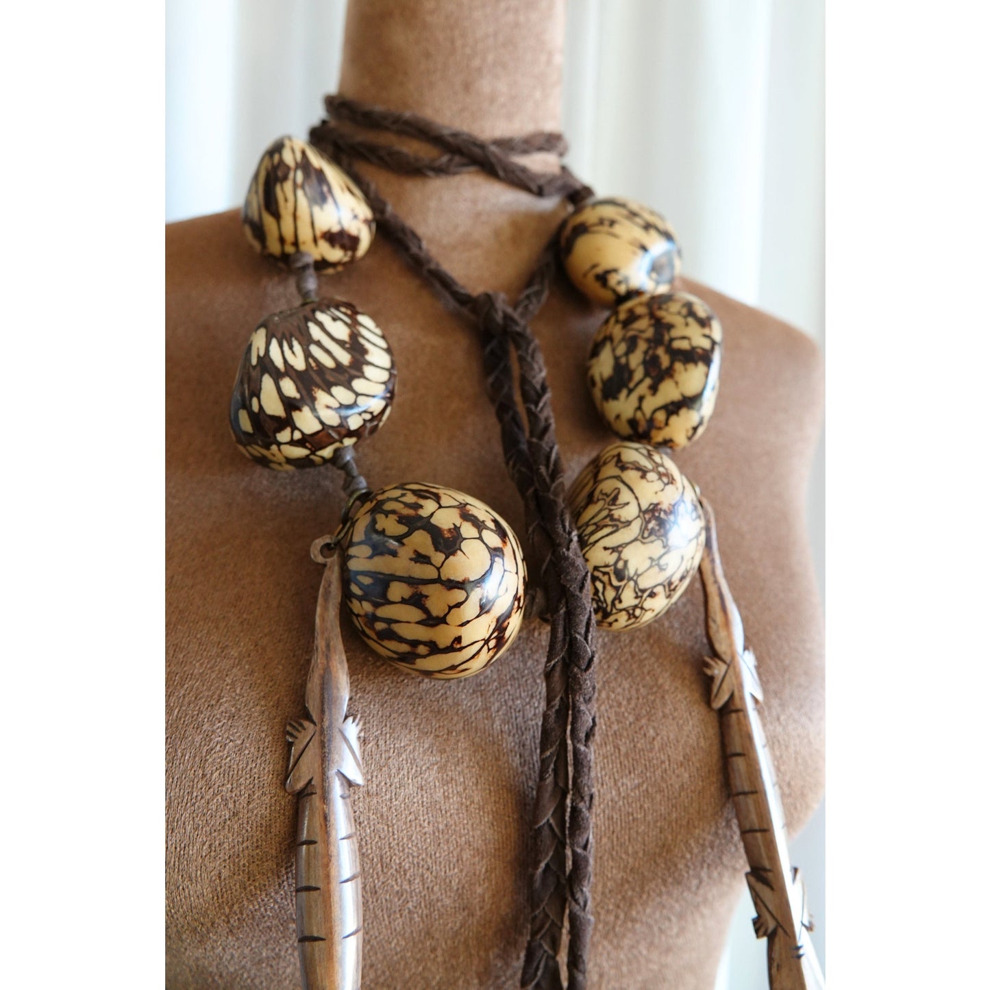 Vintage 1990s Tagua Nut Lariat Necklace with Carved Lizard Pendants