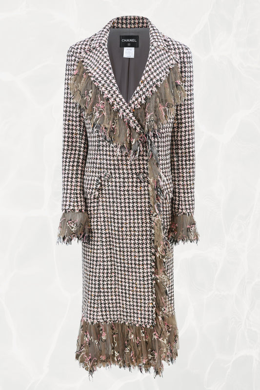 Chanel by Karl Lagerfeld 2008 Métiers d'Art Paris-London Houndstooth Tweed Coat