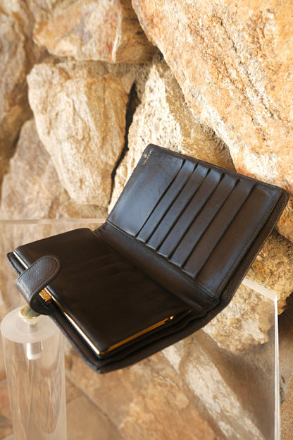 Black Caviar Leather Bi-fold Wallet CC Logo